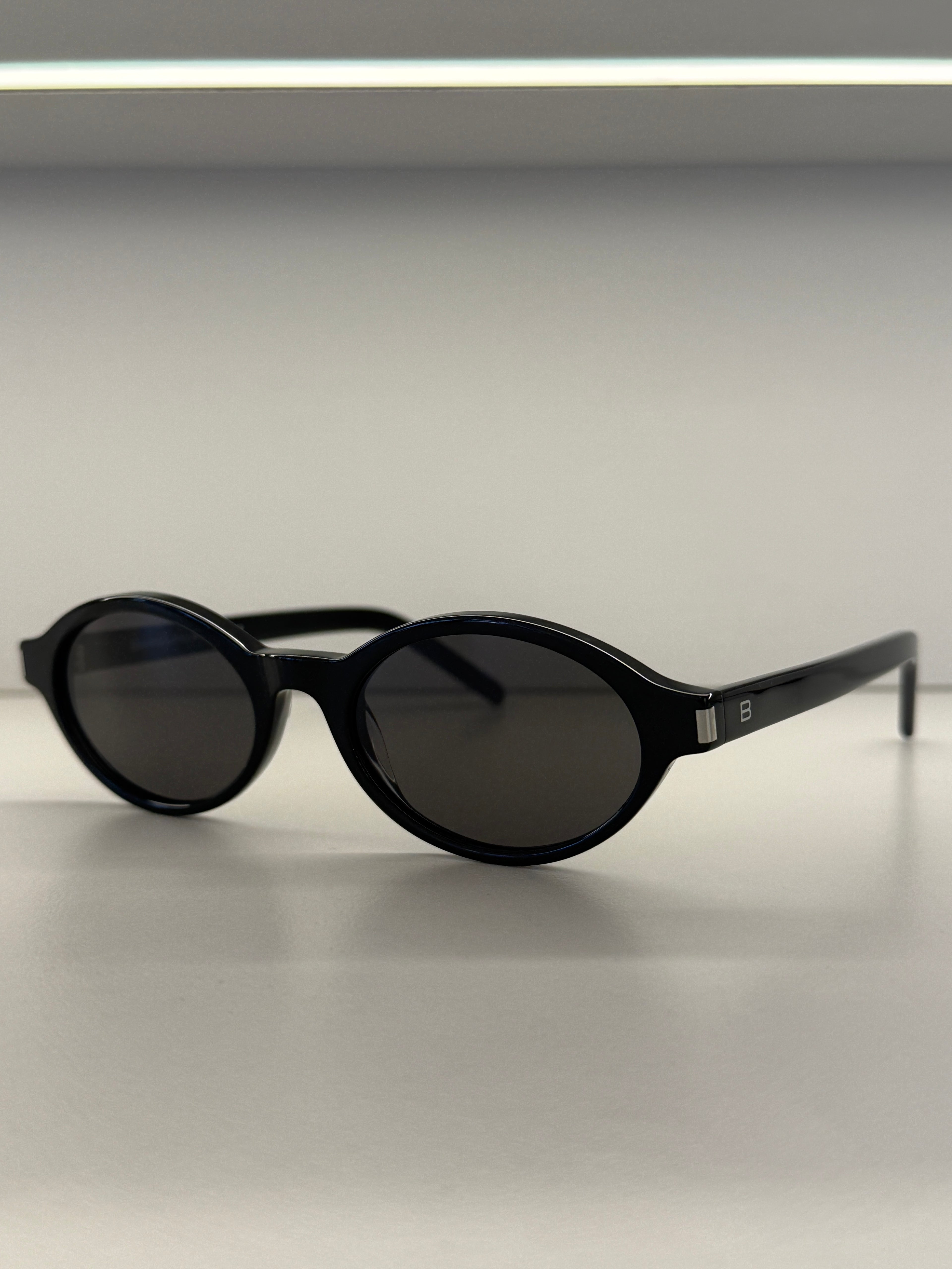 Trendy oval AT1149