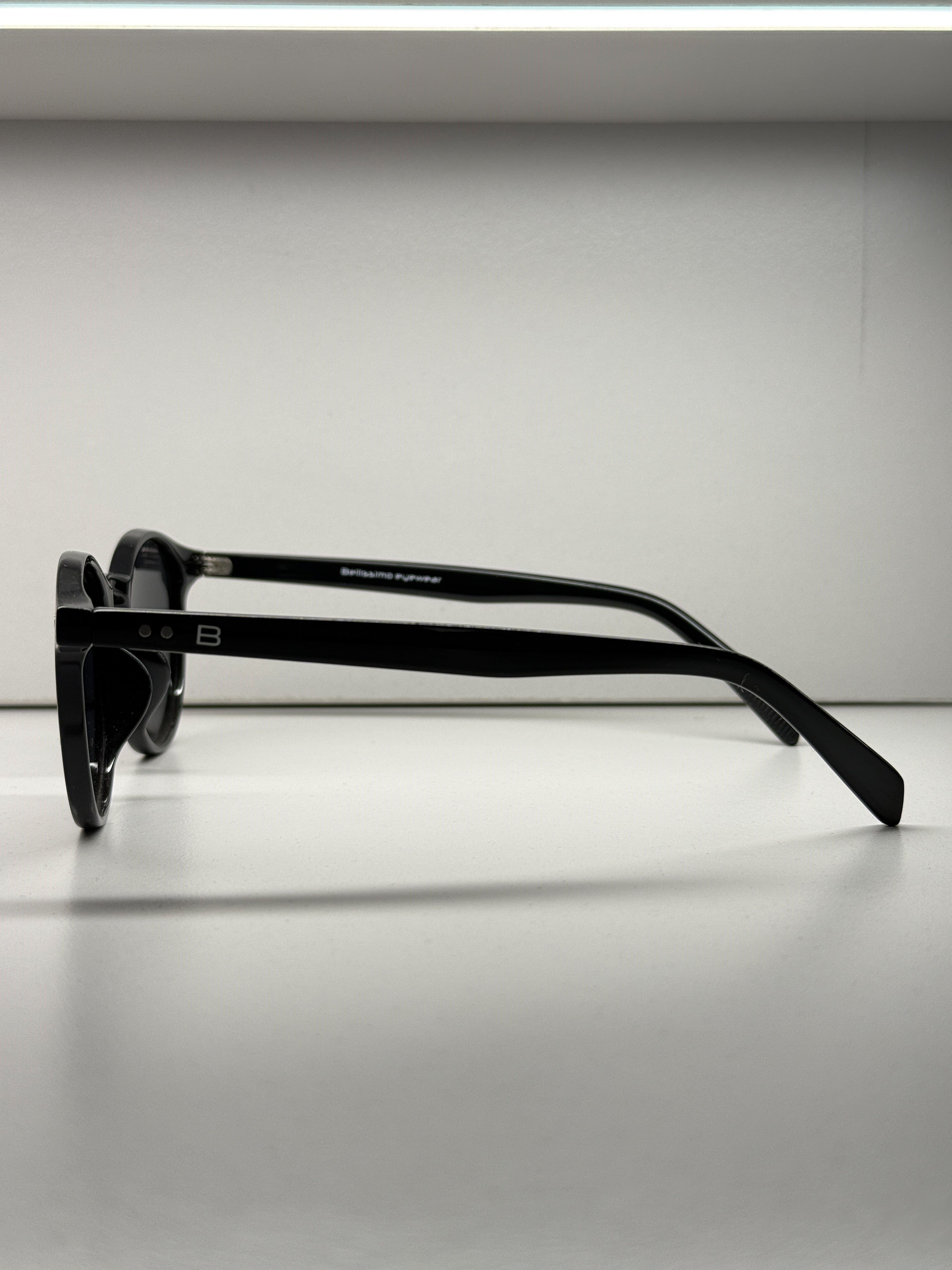 Semi-round sunglasss- TR3331