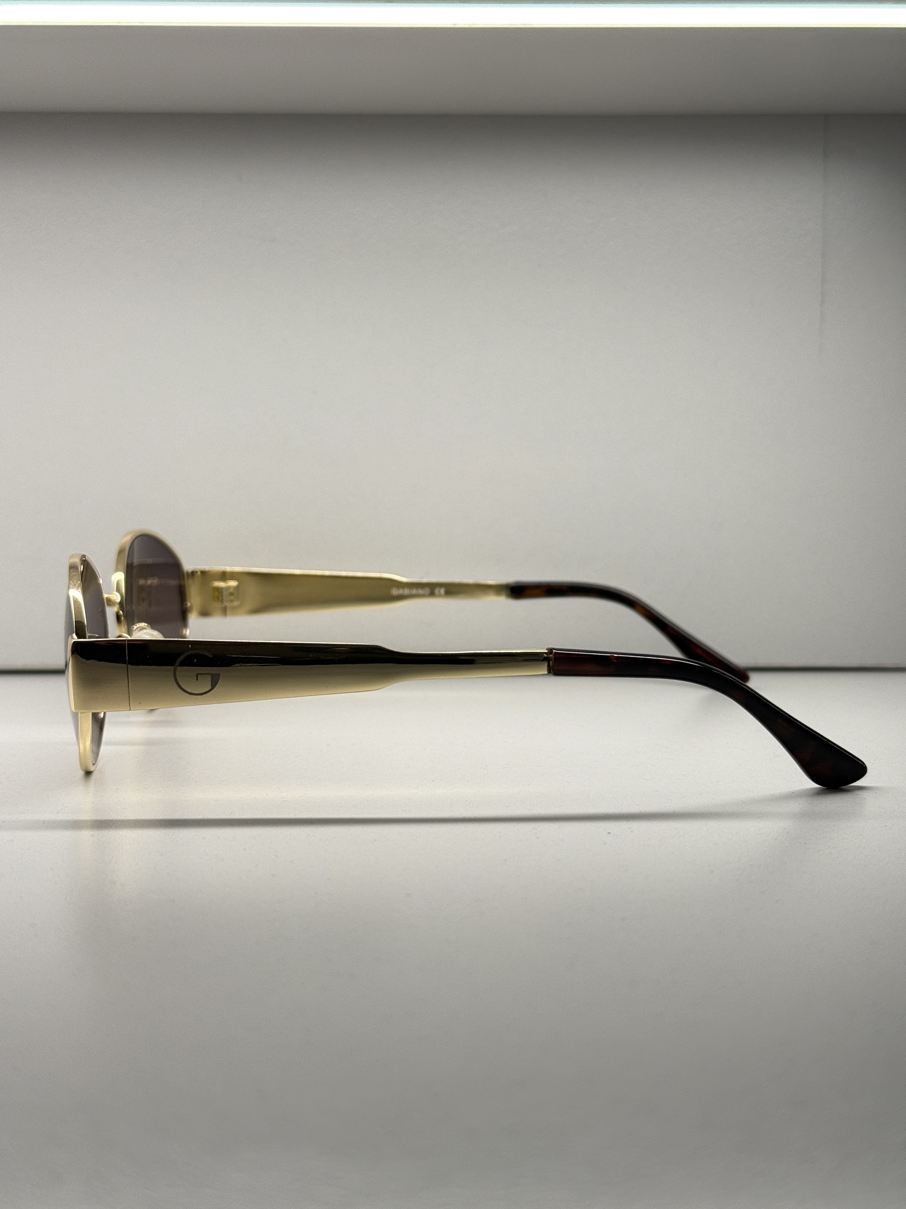 Oval sunglasses- MS52364