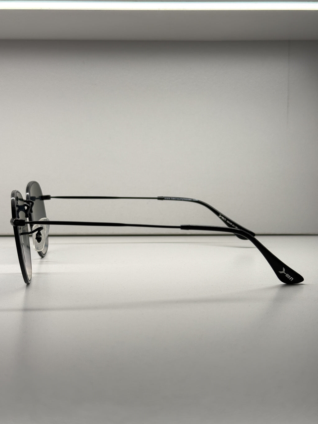 Keen sunglasses- G8032