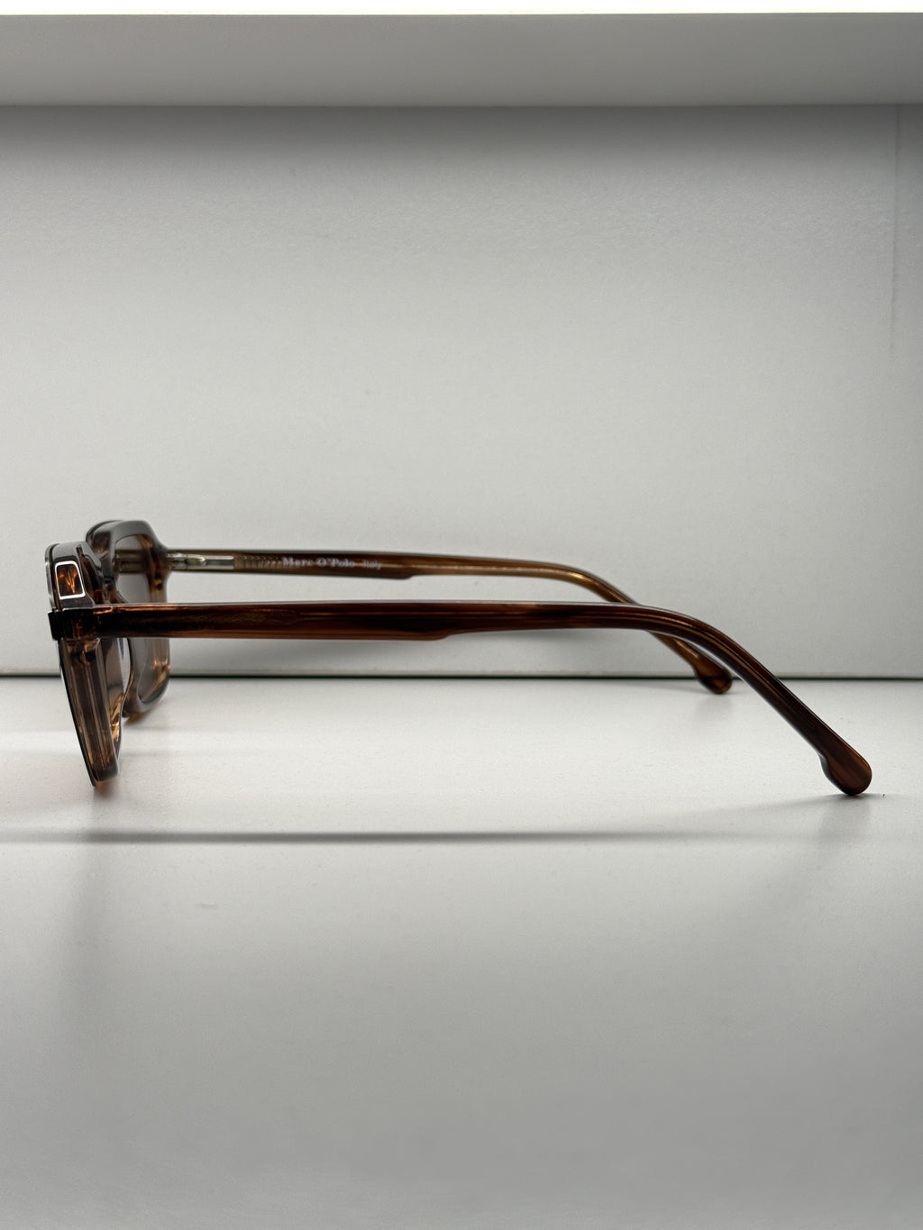 Brown clip-on eyeglasses- SS6101