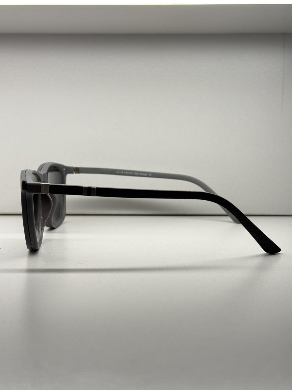 Clip-on Eyeglases-prive
