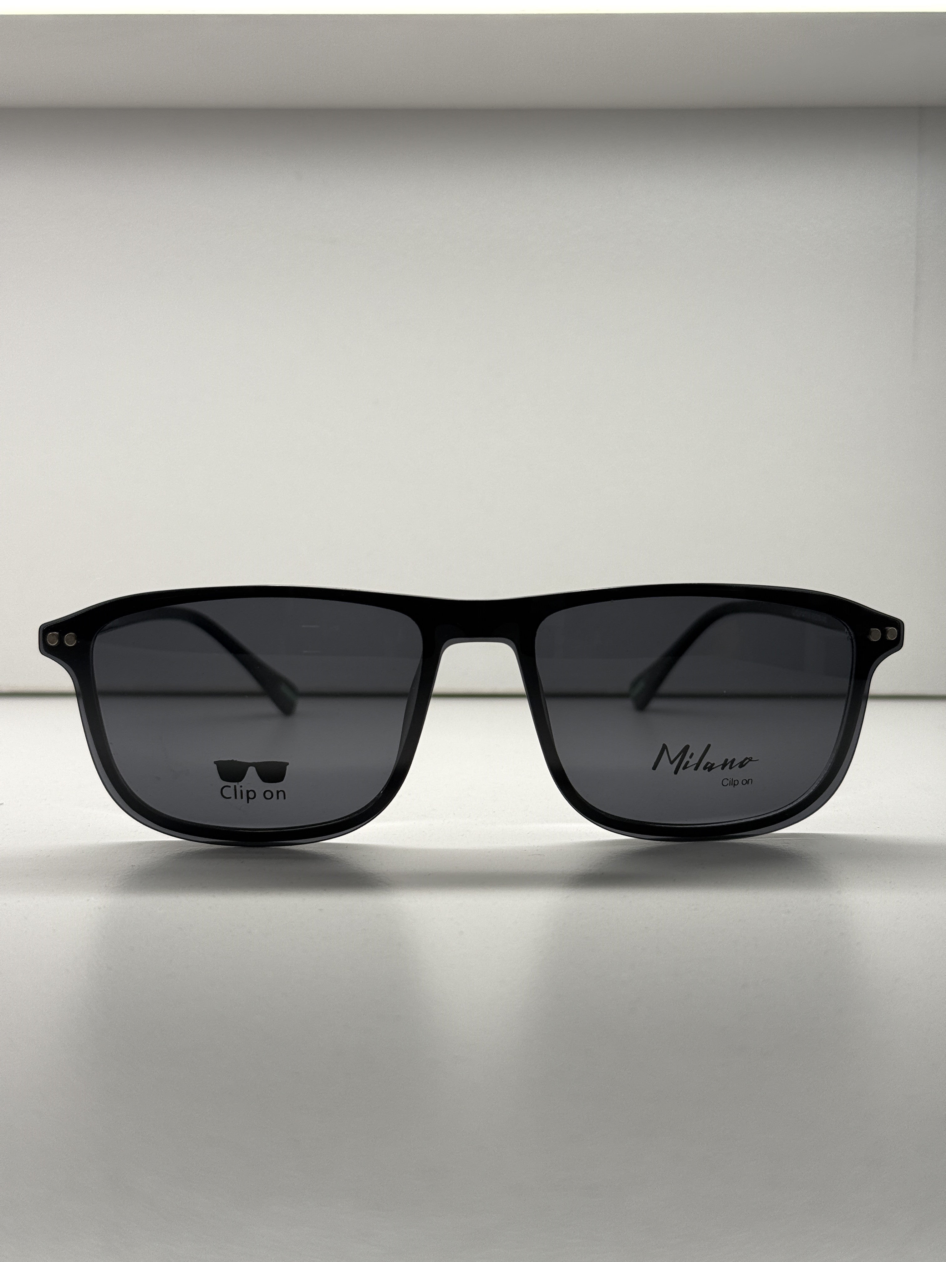 Clip-on eyeglasses-GJ10019