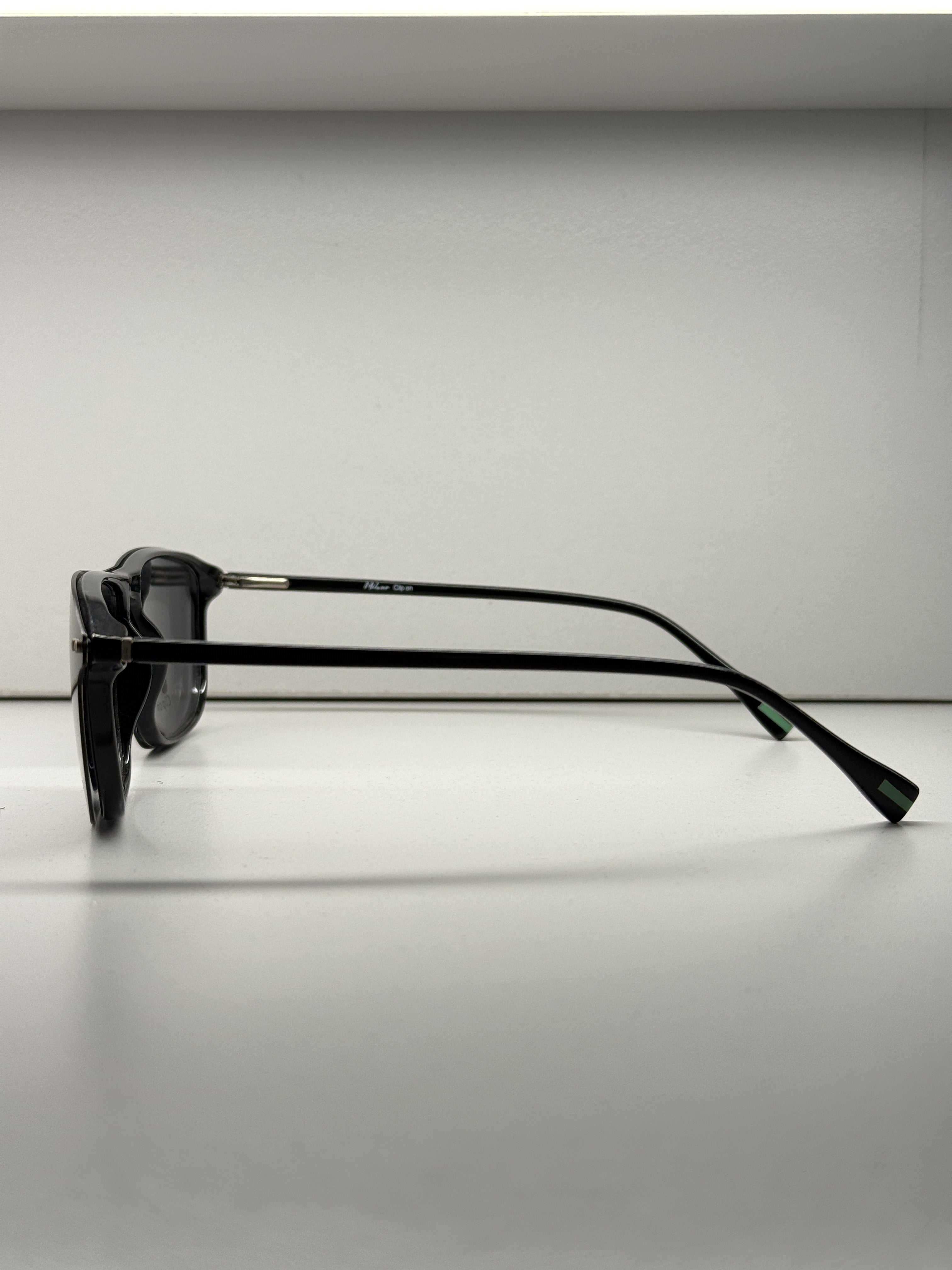 Clip-on eyeglasses-GJ10019