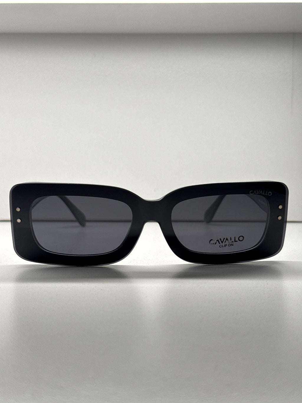 Trendy rectangular clip-on eyeglasses- F3050