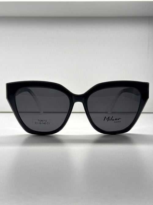 Cat-eye Clip-on eyeglasses