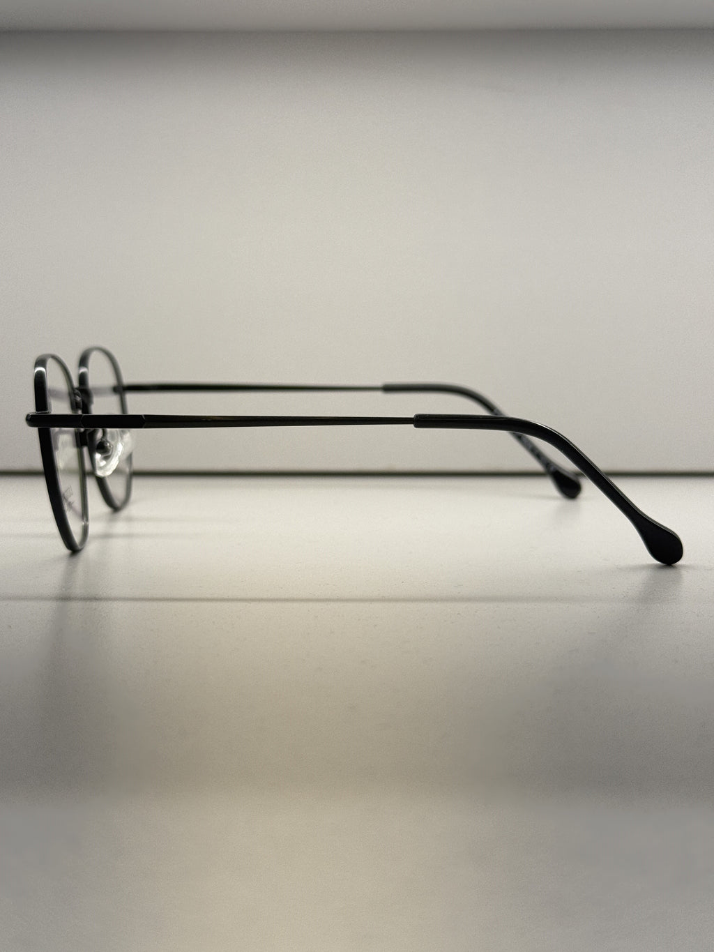 Metal black eyeglasss-606