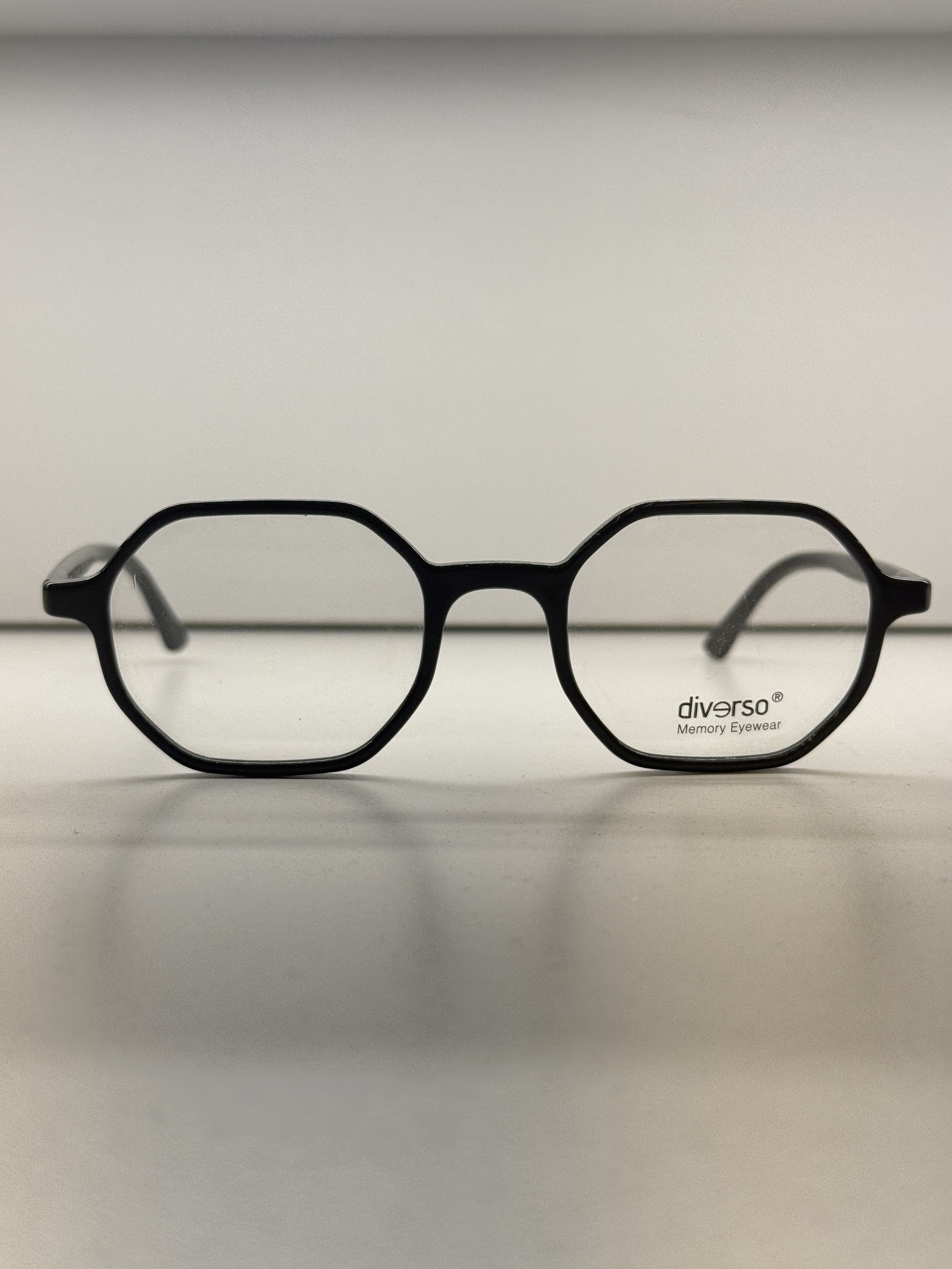 Unbreakable frame-1120