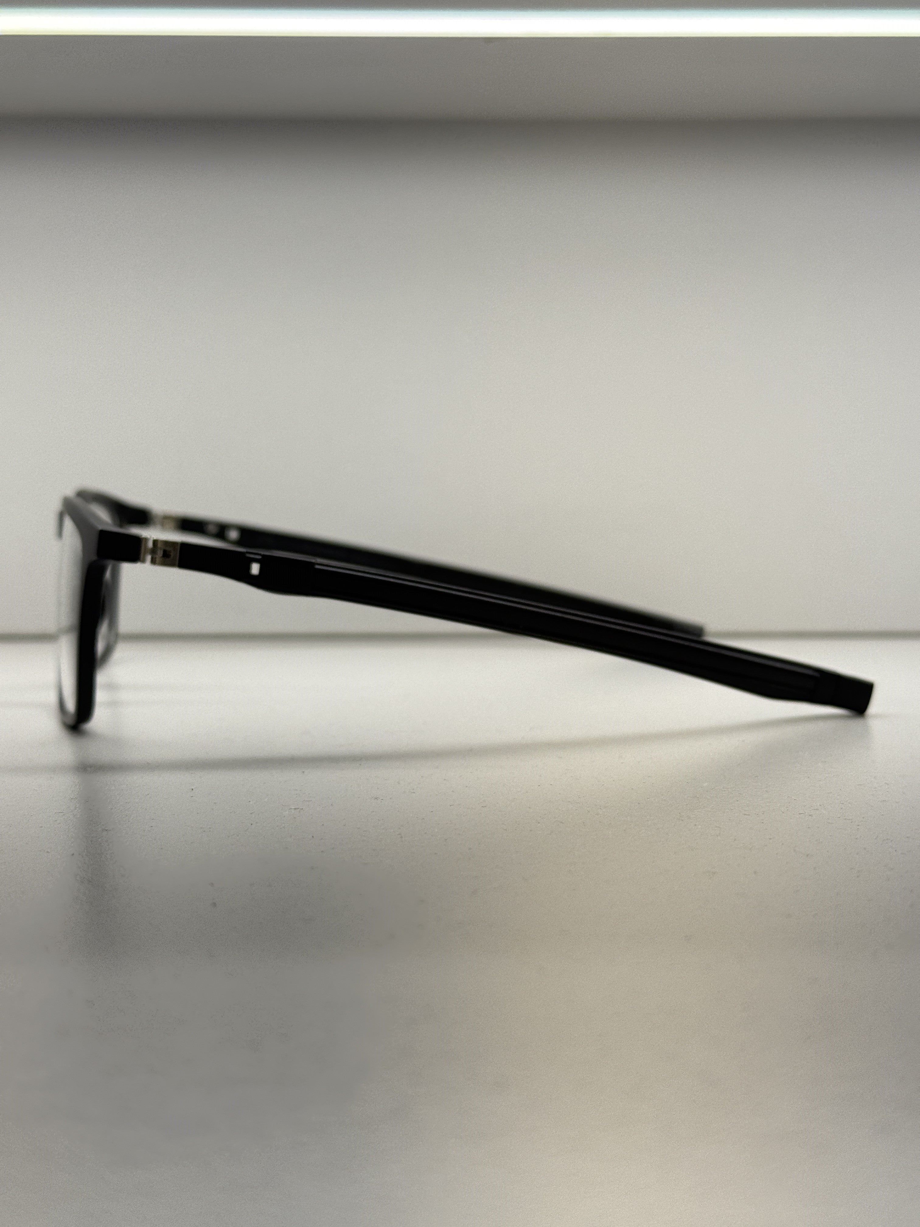 Clip-on eyeglasses with 5 clips - 2508A