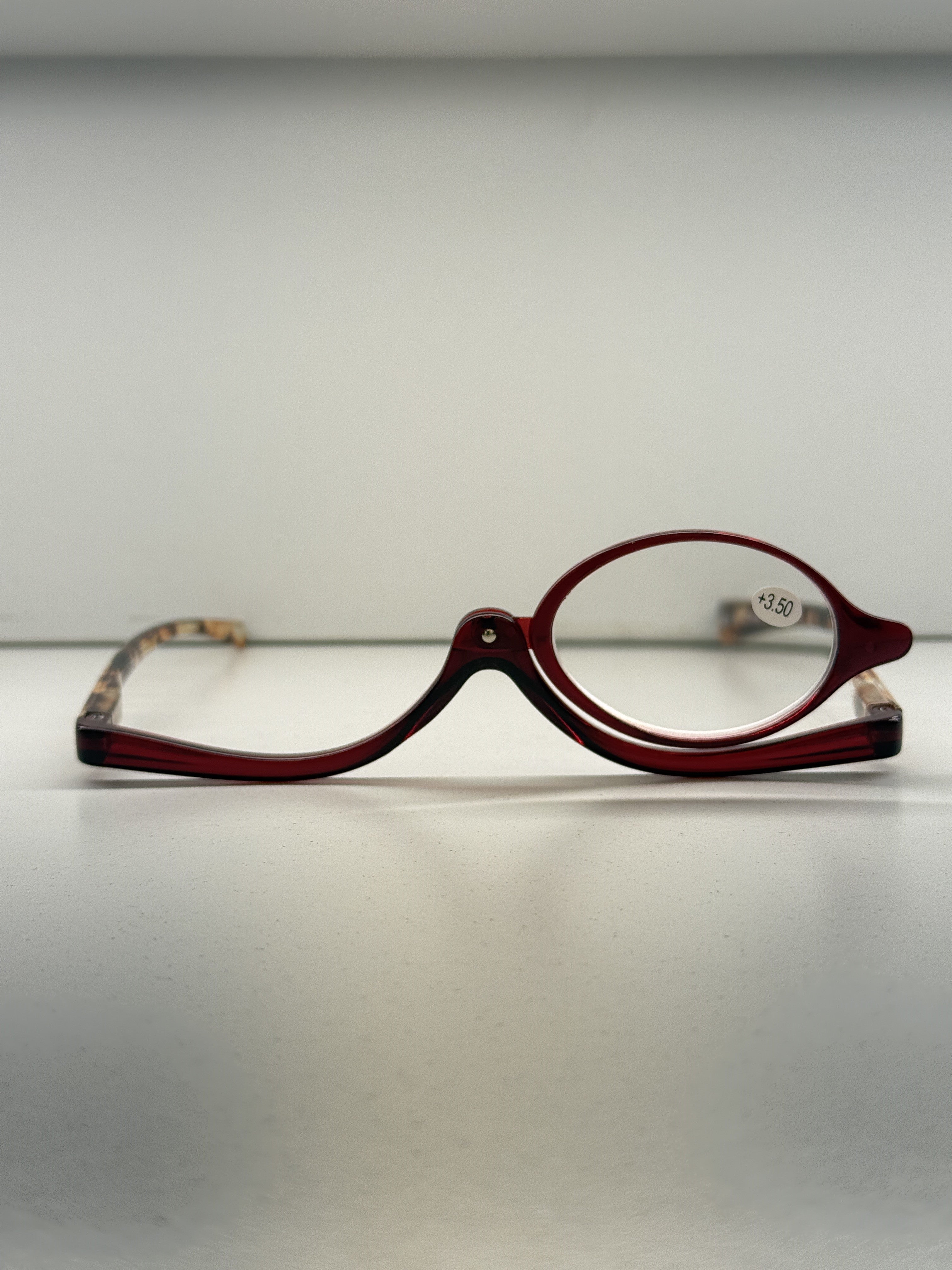 Make-up reading glasses